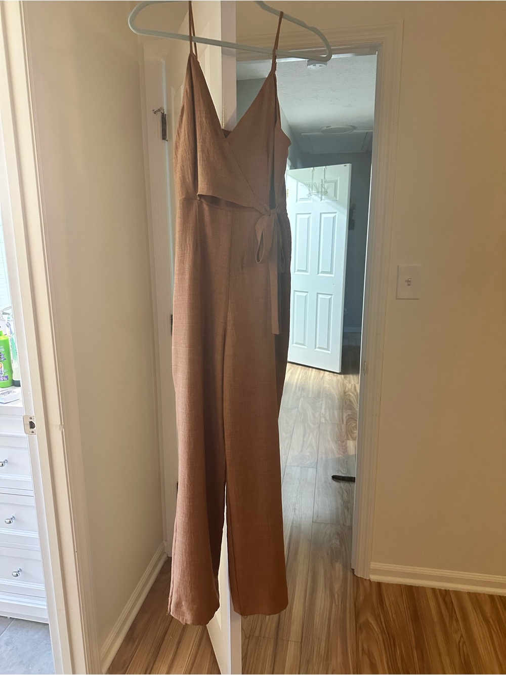 Sleeveless V-Neck Wide-Leg linen Jumpsuit in Brown